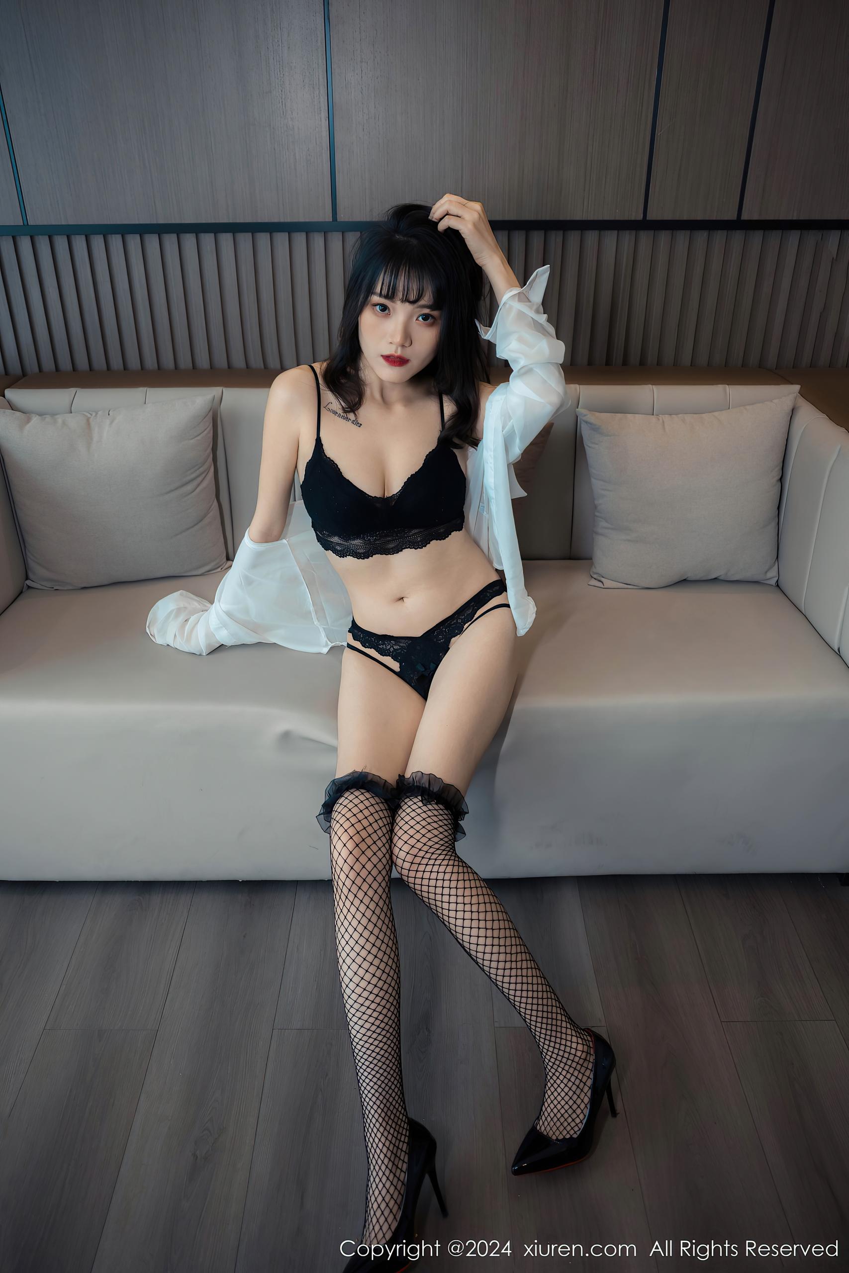 五菱零蛋是真的假的么！男生怒怼穿体操服女生的坤